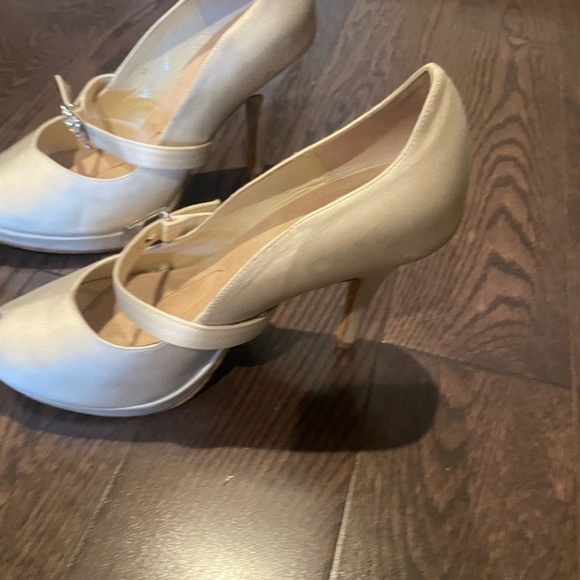 Angela Nuran 8.5 Tribeca Shoe - Picture 4 of 6